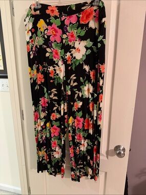Ralph Lauren Floral full pants in Black with Pink and Green Accents - 3X